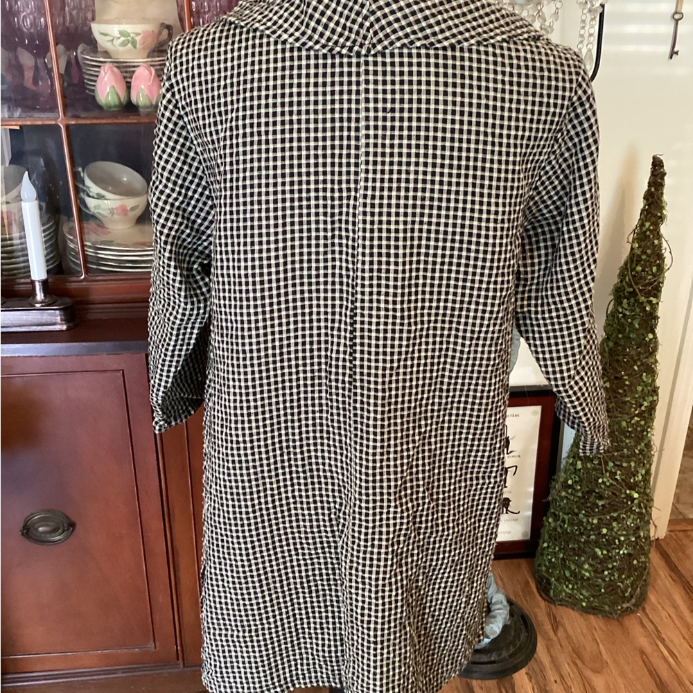 Match Point  Linen Tunic - Picture 2 of 4